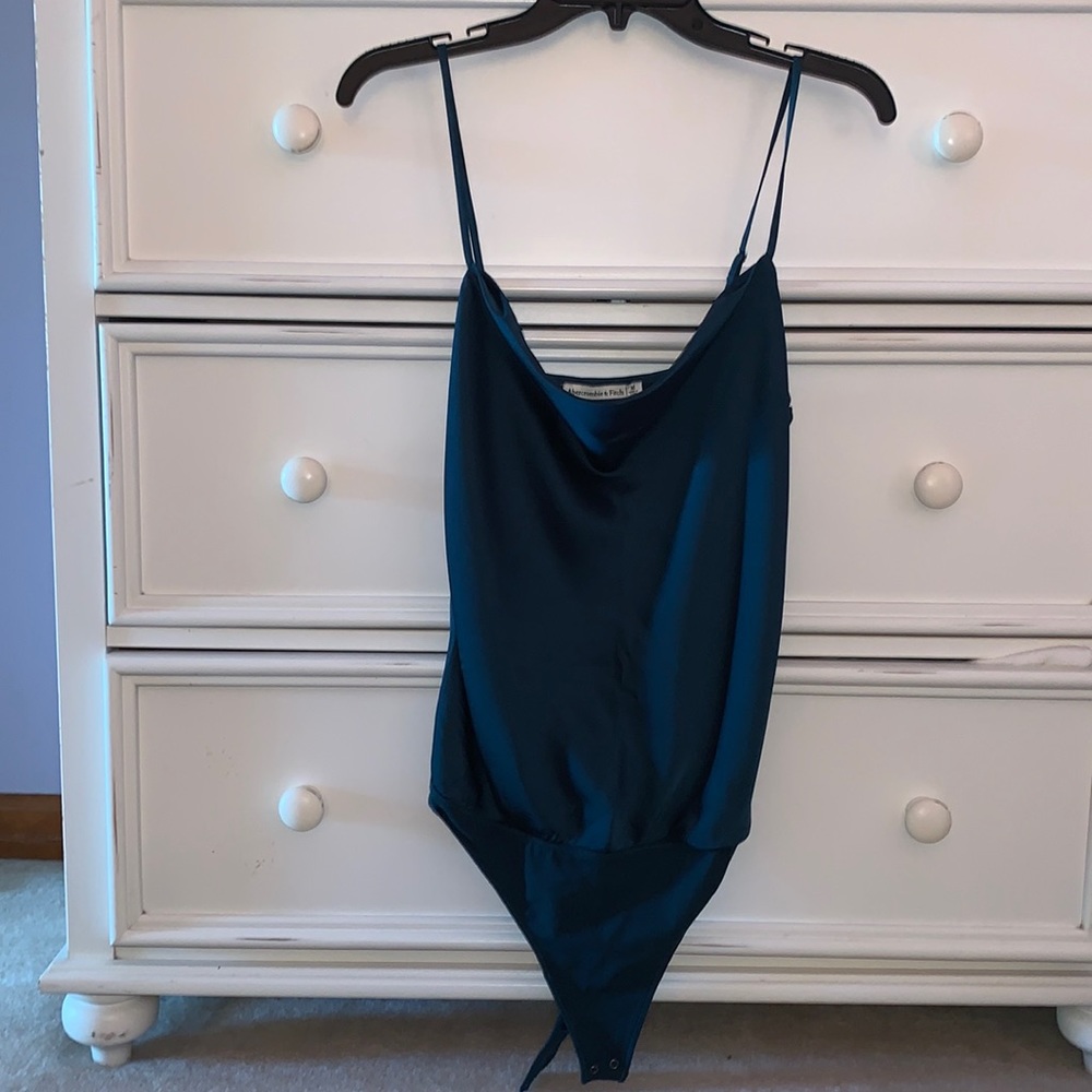 NWT Abercrombie silk teal cowl neck bodysuit